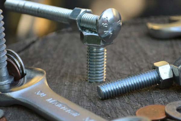 مزیت استفاده از آچار چاکنت